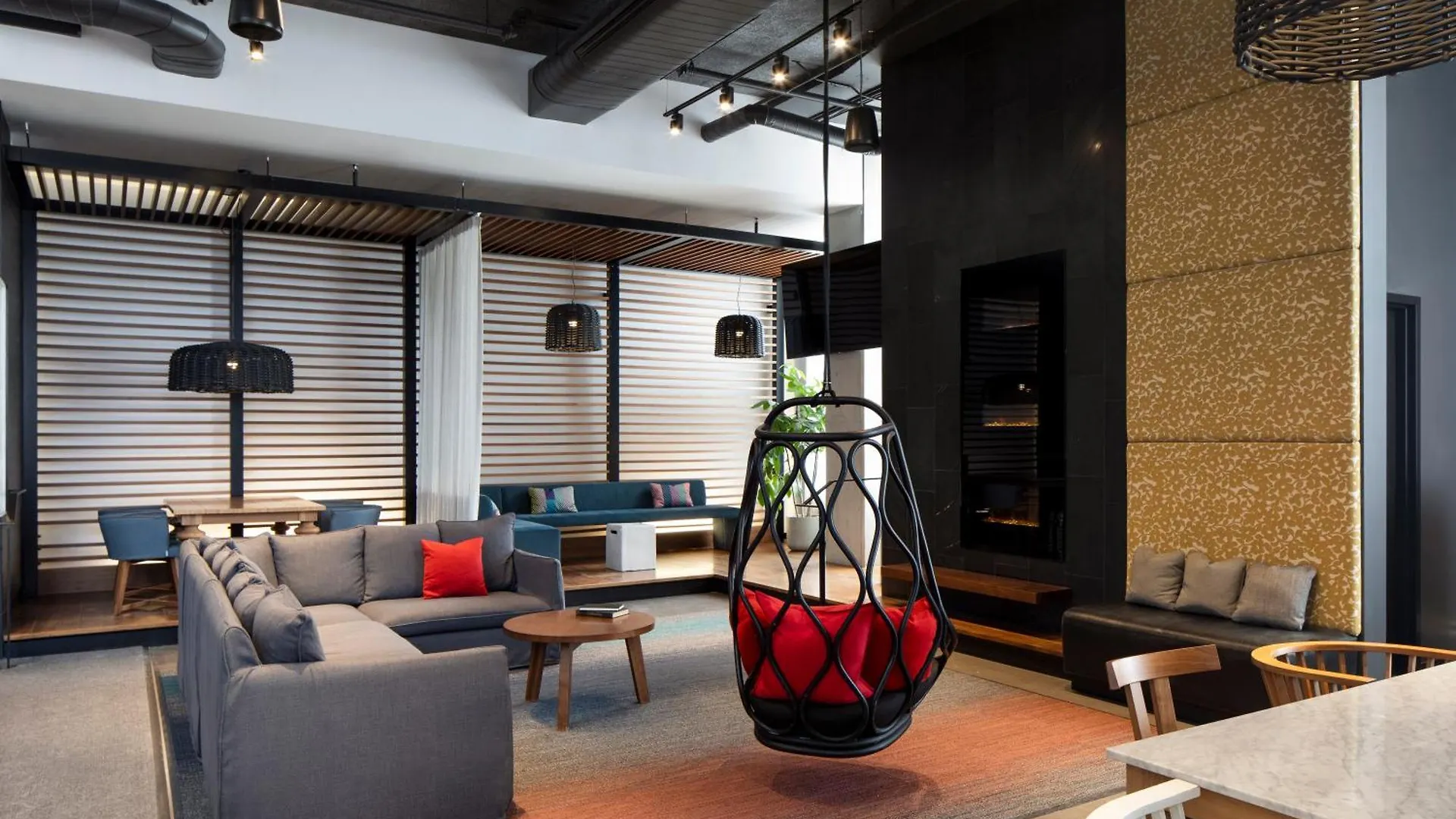 Alt Hotel Toronto Airport Mississauga