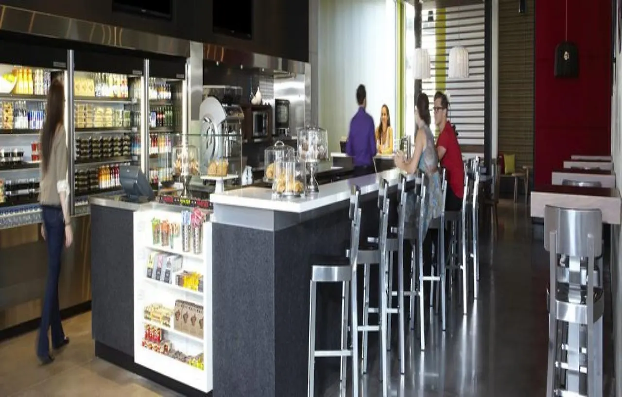 Alt Hotel Toronto Airport Mississauga